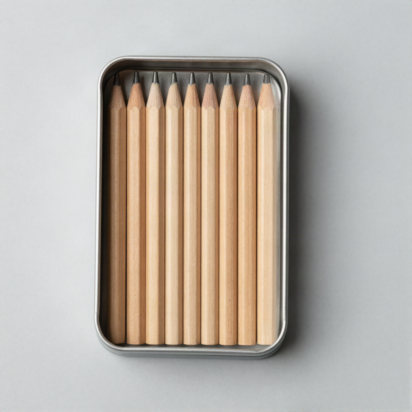 Graphite Pencil Set in Tin